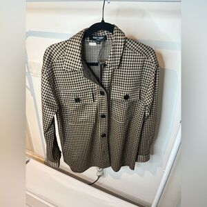 Brand New Velvet Heart Houndstooth Overshirt M with tag on